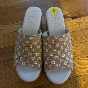Platform Floral Cork Sandal sz 9